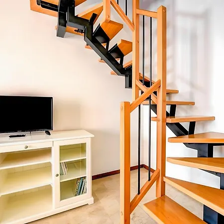 Desenzanoloft Aurelia Daire